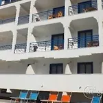 Yria Hotel 4*